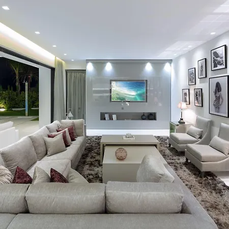 Villa 5br In Nagueles- What'app - #0049-1551-0648-086 For Reservation! Marbella